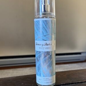 Tommy Bahama Very Cool Blue Body Mist